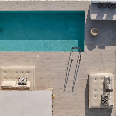Villa Manikas Milos Adamantas  Buitenkant foto